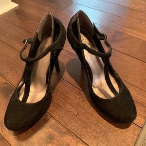 Black suede/patent leather heels